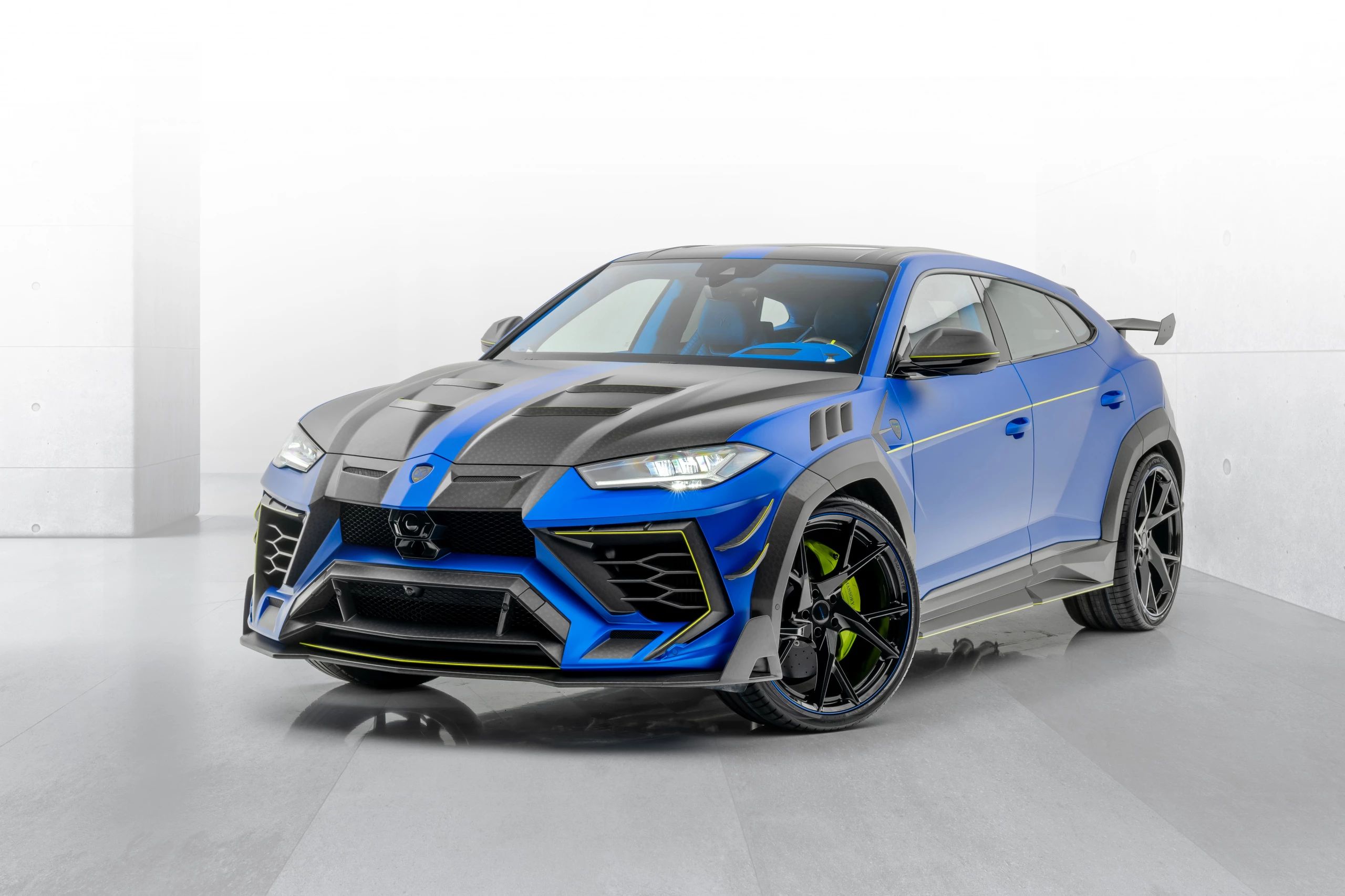 URUS